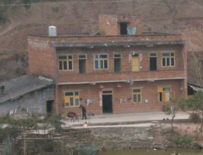 輕鋼別墅造價(jià)多少?是否值得購(gòu)買(mǎi)?(圖2) 輕鋼別墅造價(jià)多少?是否值得購(gòu)買(mǎi)?(圖2)