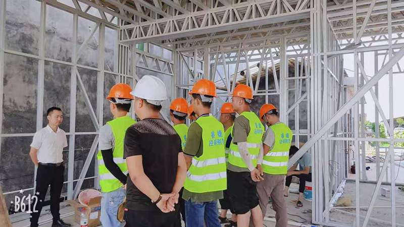 宣威輕鋼別墅建筑公司 抗9級地震【30天快速交房】(圖2) 睿婕輕鋼別墅