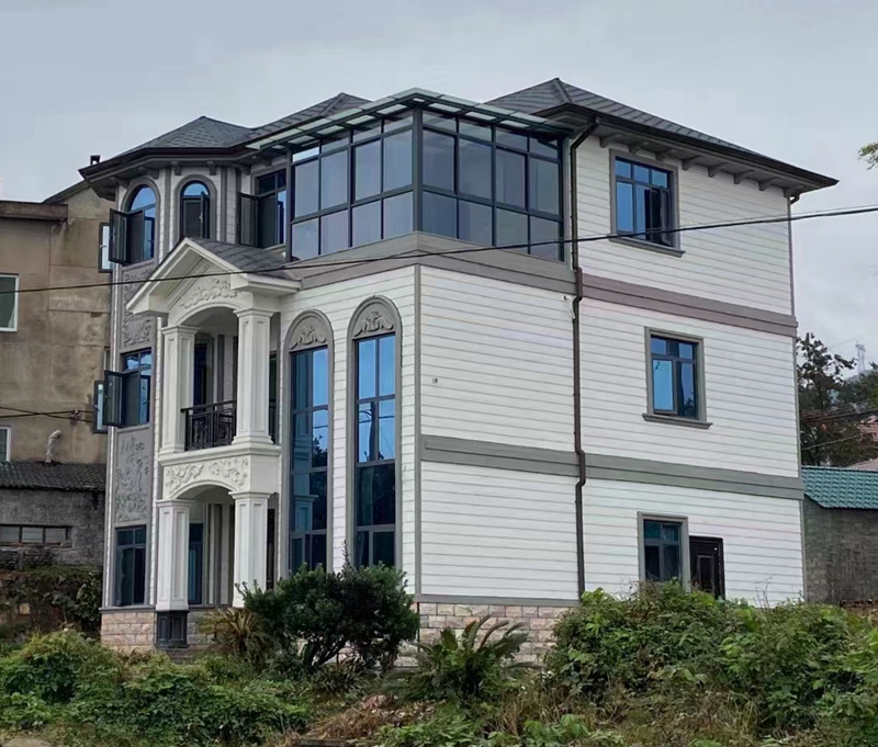 輕鋼房屋是否適用于露營(yíng)或度假村建設(shè)？