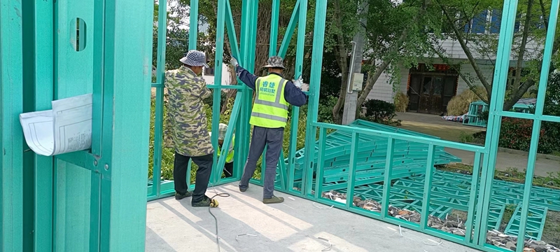 睿婕輕鋼別墅施工人員 睿婕輕鋼別墅施工人員